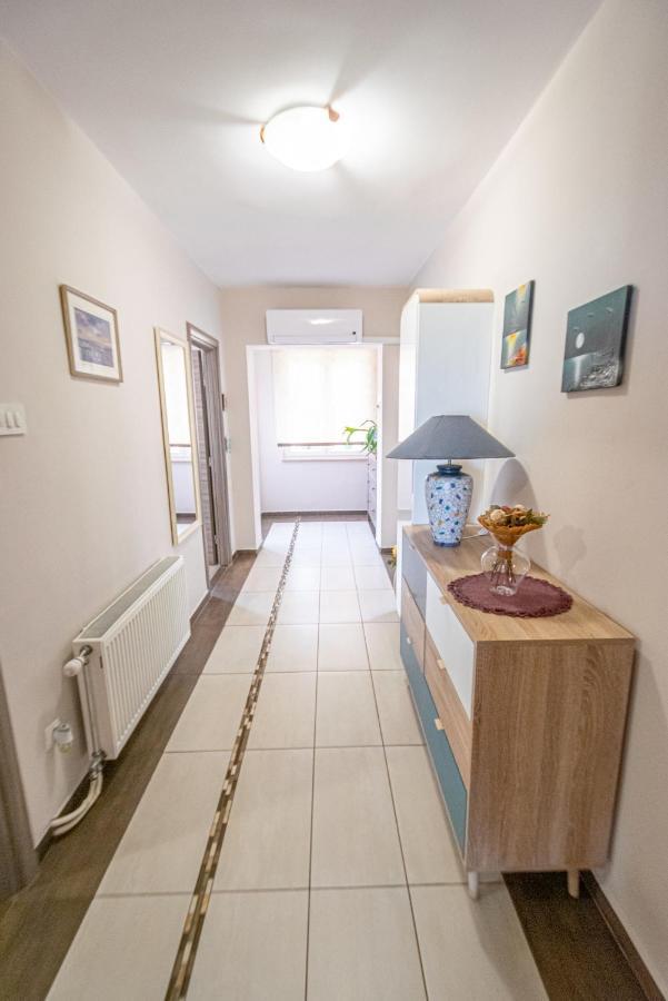 Two-Bedroom Apartment In Crikvenica Xcvii Luaran gambar